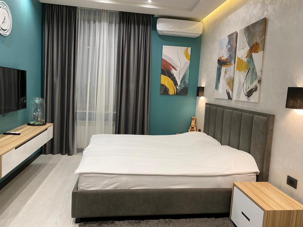 Luxury Modern Apartment In The Center Of Yerevan Ngoại thất bức ảnh